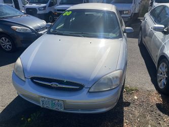 2000 Ford Taurus