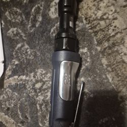 CAMPBELL HAUSFELD 3/8" AIR RATCHET BRAND NEW