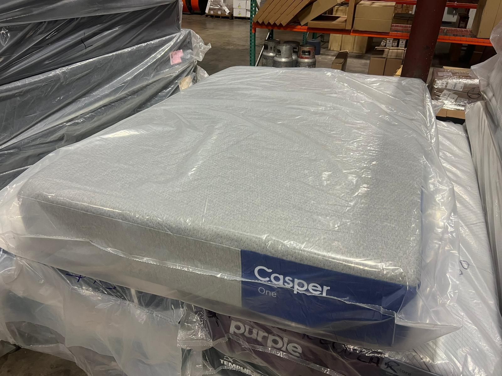 FULL MATTRESS CASPER $389 firm 10.5 inch