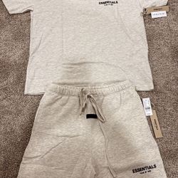 Essentials- MULTIPLE SIZES 