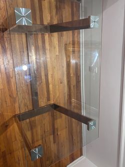 Glass Table / Metallic Legs