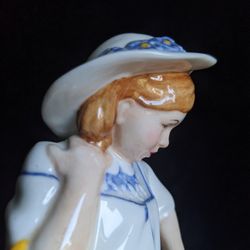 Royal Doulton, Childhood Days, Dressing Up 