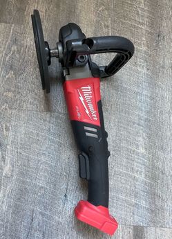 Milwaukee polisher
