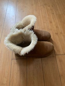 Uggs Womens size 7