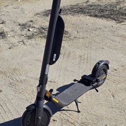 SEGWAY NINEBOT E45‼️ TOP SPEED 19MPH‼️ RANGE 28MILES‼️