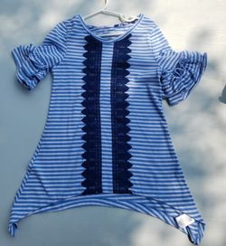 Girls Shirt $8