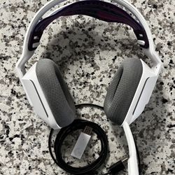 LOGITECH GAMING HEADSET WHITE - PS5/XBOX/PC