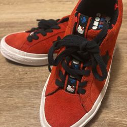 Hello Kitty Converse