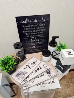 Bathroom decorations