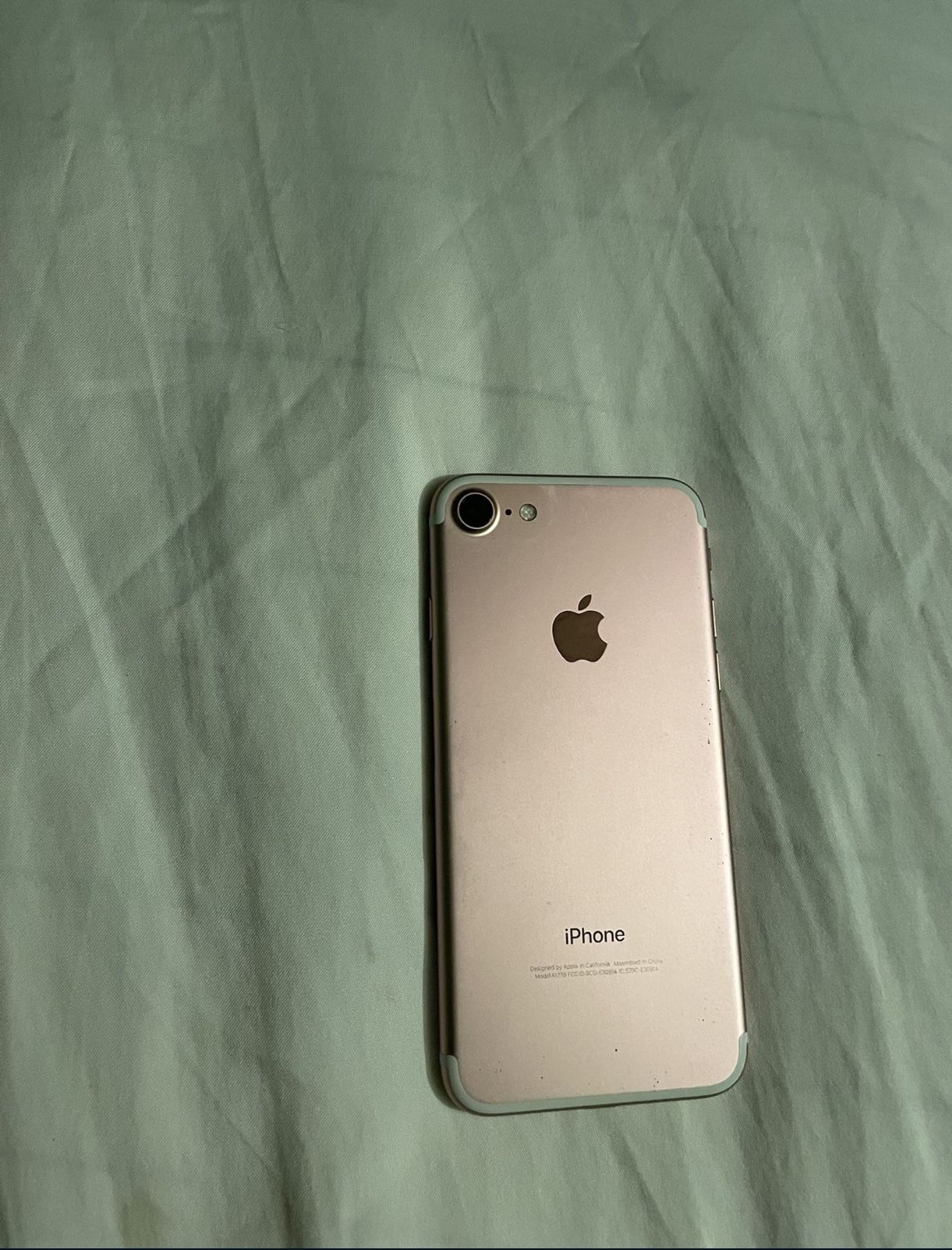 iPhone 7 Gold Rose