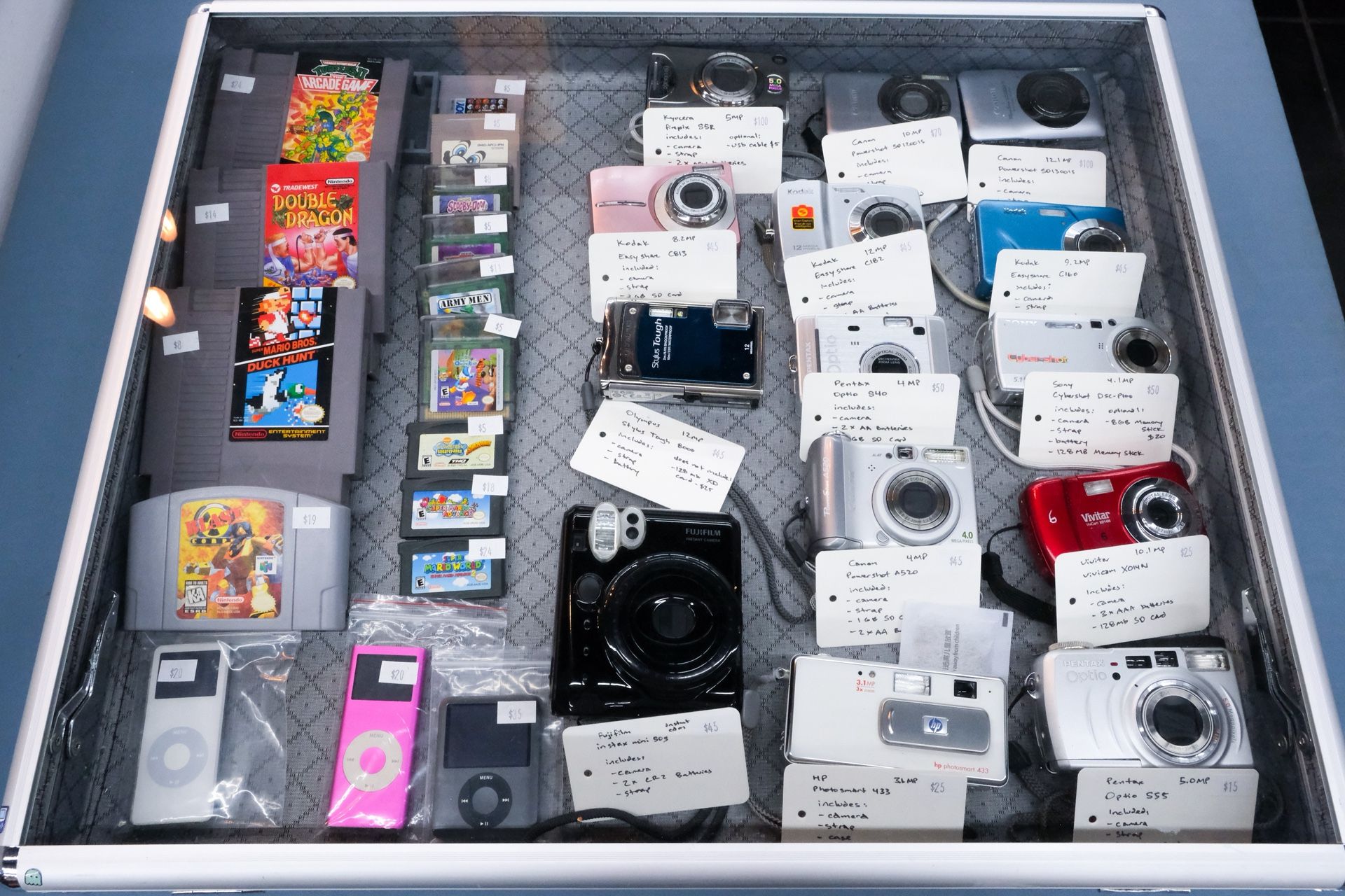 Nostalgia! Nintendo Canon Sony Digicams Apple iPods PRICED INDIVIDUALLY