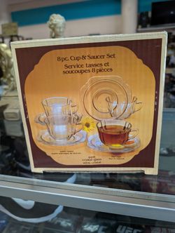 Vintage Crystal Glass 8 Piece Cup And Saucer Set Boxed Tea Service Decor Table