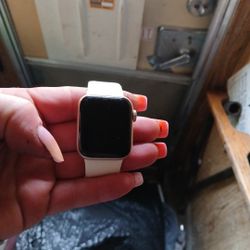 Apple Watch Series 4