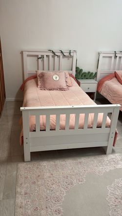 Full bed room