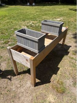 Pair of Planters