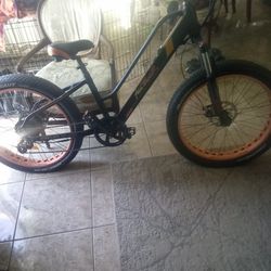 Ebike for parts or repair/ Trade For Electric Scooter 