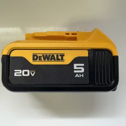 Dewalt 20V MAX Premium Lithium-Ion 5.0Ah Battery Pack
