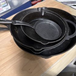 5 piece iron skillets