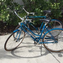 Schwinn Collegiate Bicycles Blue His and Hers