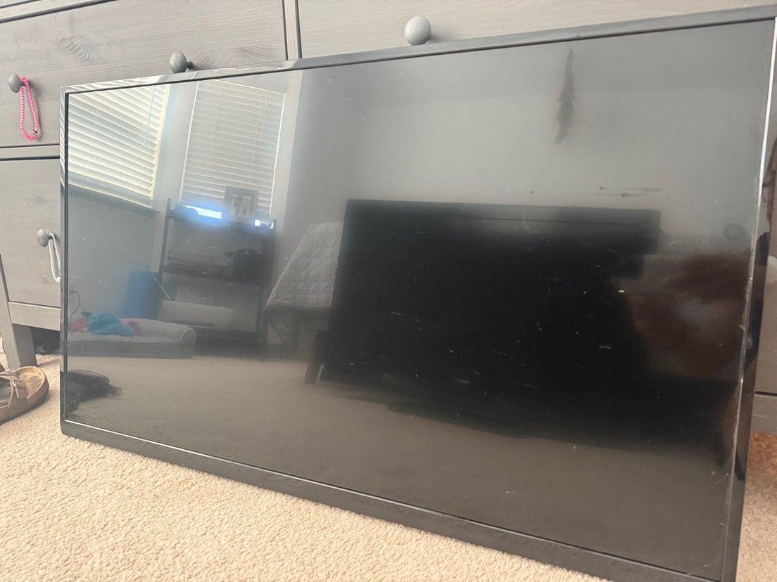 39" Vizio TV