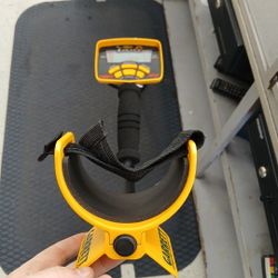 Garrett Metal Detector 