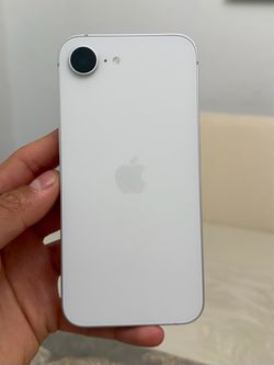 Apple iPhone 16e 128Gb