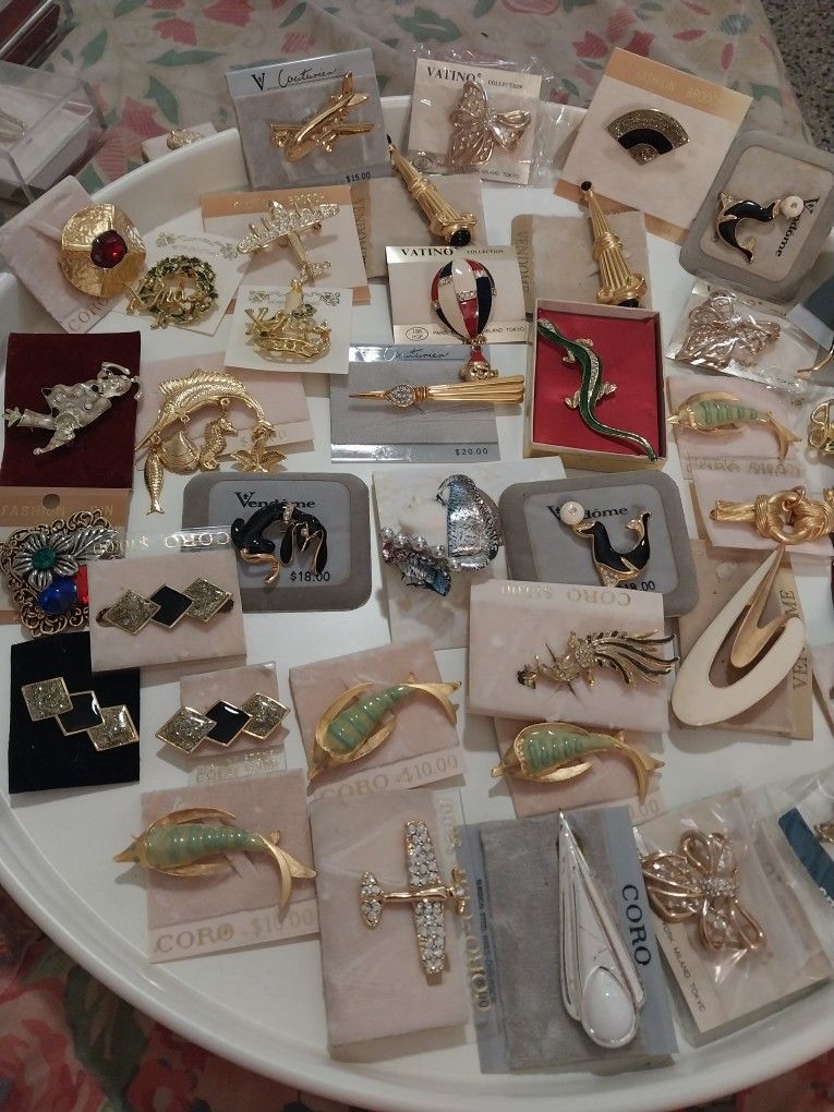 New Fashion Brooch.  Pin  3X$10