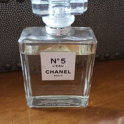 Chanel No 5 L'Eau 3.4 oz AUTHENTICITY GUARANTEED for Sale in Laguna Niguel,  CA - OfferUp