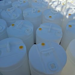 15 Gal Close Head Natural Plastic Barrel  Water Storage  Barrels  Gray Water Waste Motor Oils Liquids Tents Recycling  Gas Containers Diesel Fuel Can 