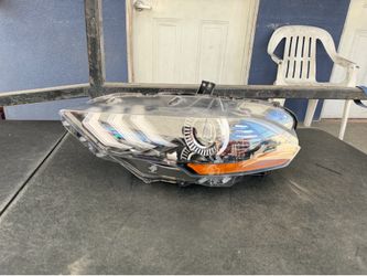Ford Mustang 2018-2020 left driver side headlight Oem