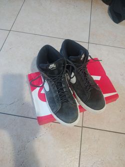 Nike SB Zoom Blazer Mid Skate 864349 oo2 Black Size 8/5