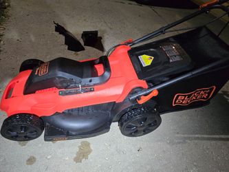 Almost new lawnmower electric