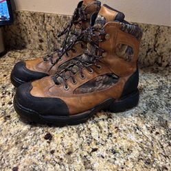Danner Pronghorn Mossy Oak Breakup Gore Tex Boots Size 10.5 Men’s