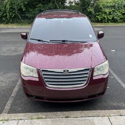 2008 Chrysler Town & Country