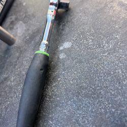 Snap On fhcnf72 3/8” drive compact round head soft grip swivel ratchet