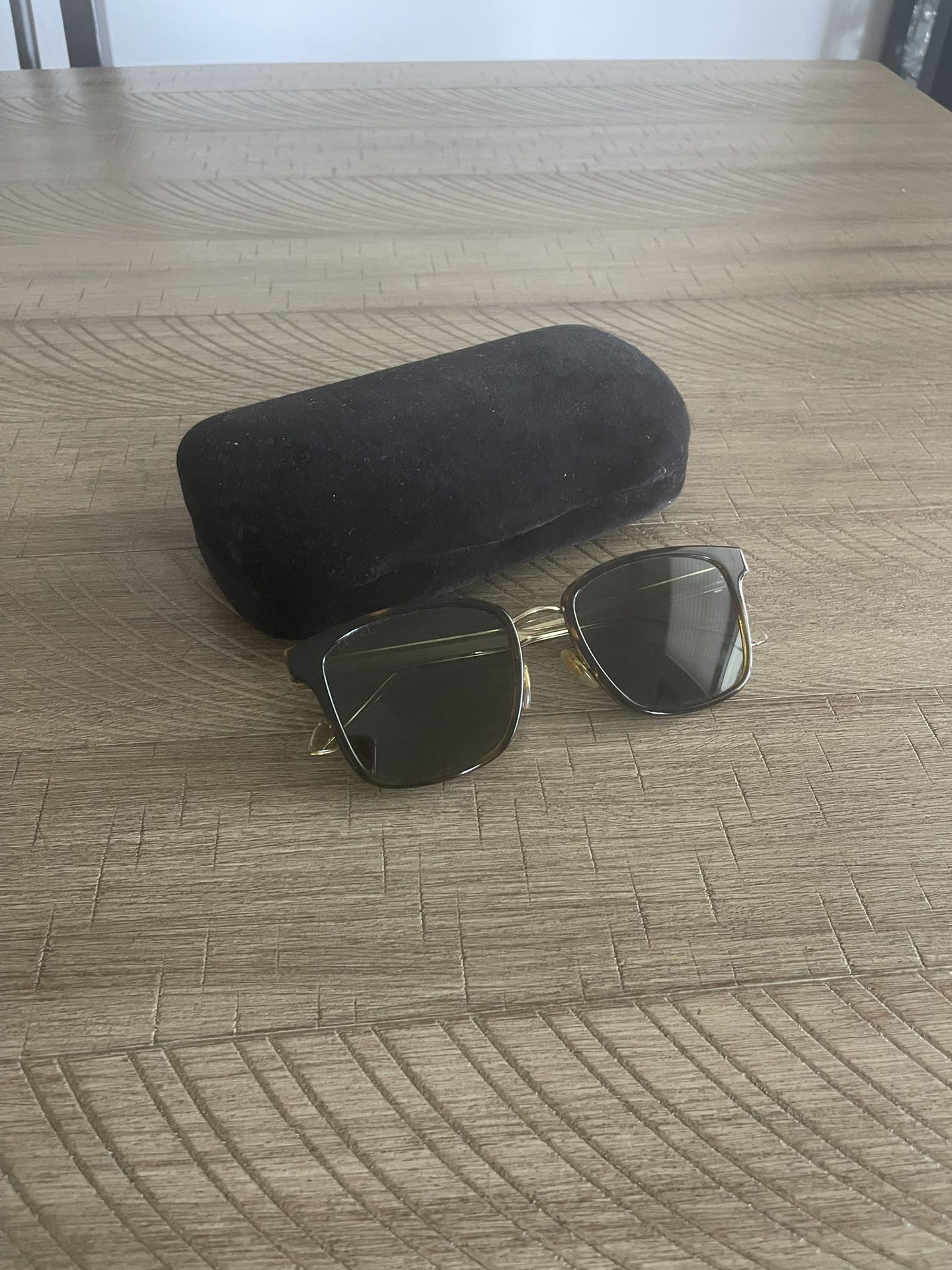 Men’s Gucci Sunglasses