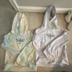 Nike Sweatshirts