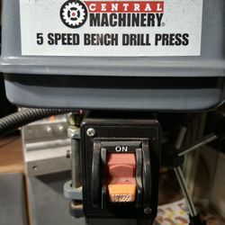 CENTRAL MACHINERY NEW 5 SPEED BENCH DRILL PRESS