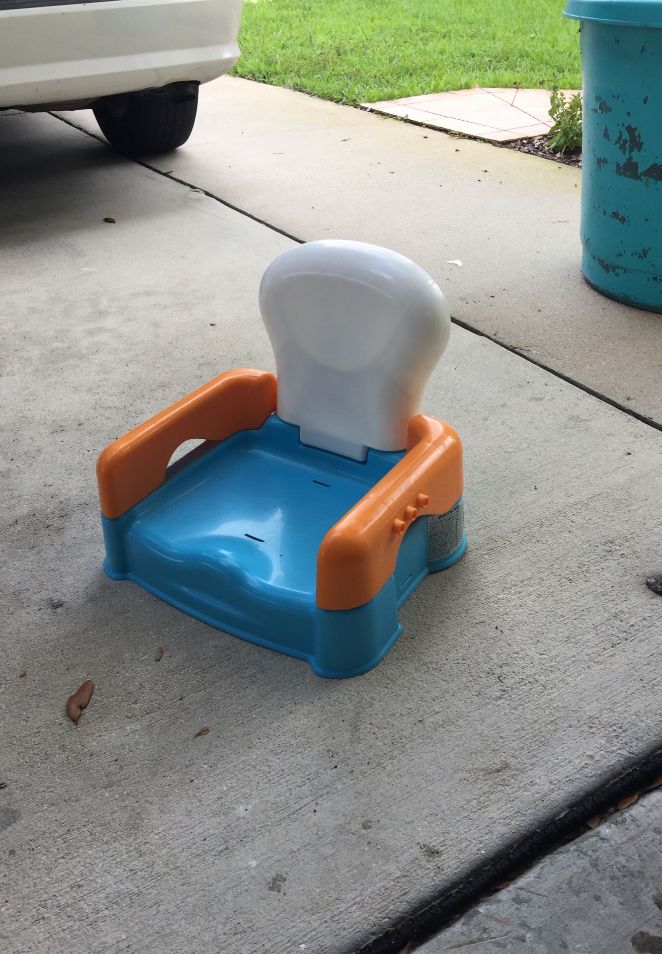 Adjustable toddler booster seat