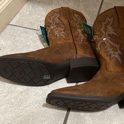 Ariat Boots Size 5, Fits 6 1/2
