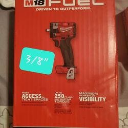 3/8" Milwaukee
M18 FUEL GEN-3 - 250torque - 3/8 in. Compact Impact Wrench with Friction Ring (Tool-Only)