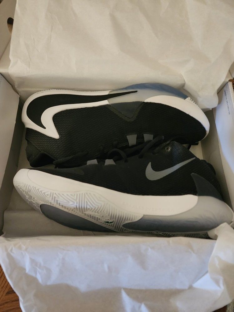NIKE ZOOM FREAK I