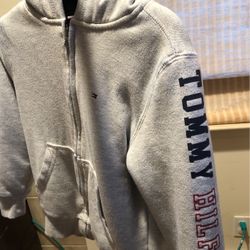 TOMMY HILFIGER  Lined Zippered Sweatshirt