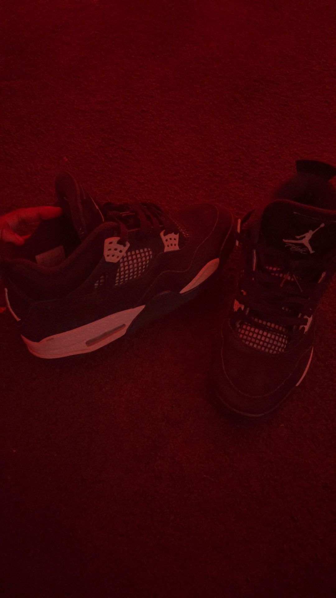 Jordan 4 Retro White Thunder 