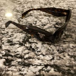 Prada Tortoise Shell Sunglasses - Like new
