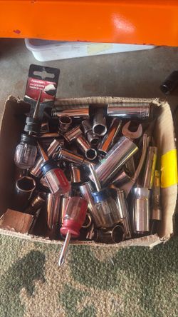 Lotta tools like brand new everything $40