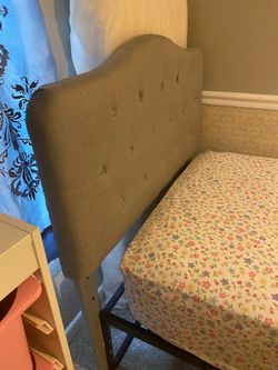 Twin bed
