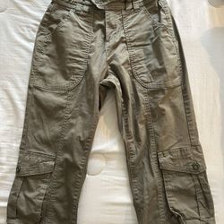 straight leg cargo pants