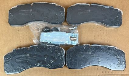 New Winnard Heavy Duty Disc Brake Pad Set - WP1569S2 / WVA 29253 (4 Pads)