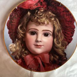 Collector Plate Antique Doll